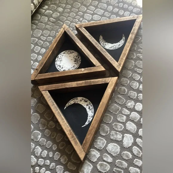 Wooden Bat and Moon Wall Art - Picture 7 of 7